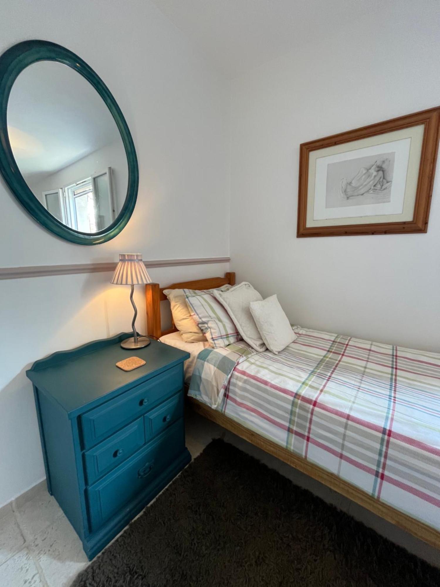 St Pasha Hotel Paille Luaran gambar
