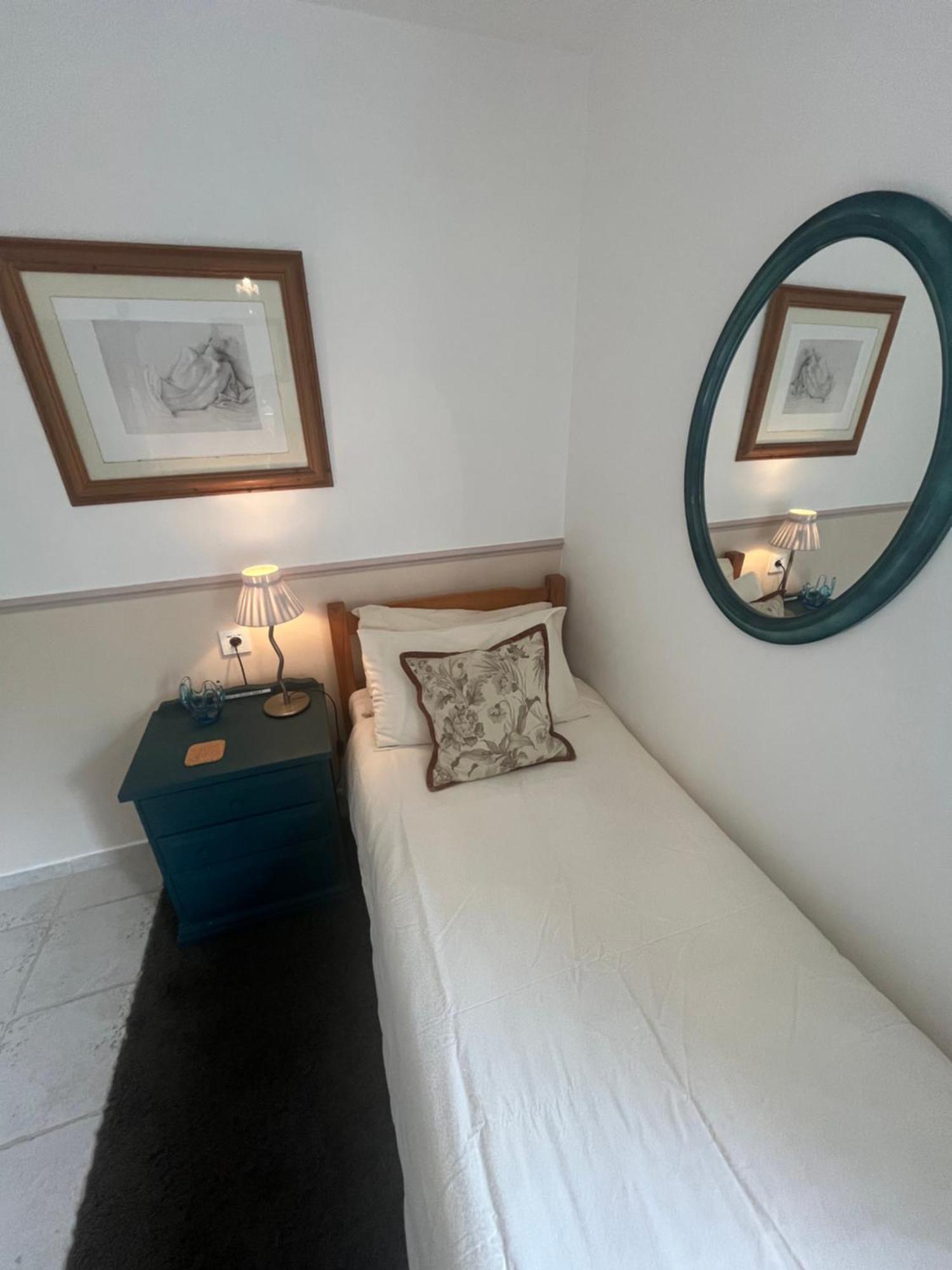 St Pasha Hotel Paille Luaran gambar